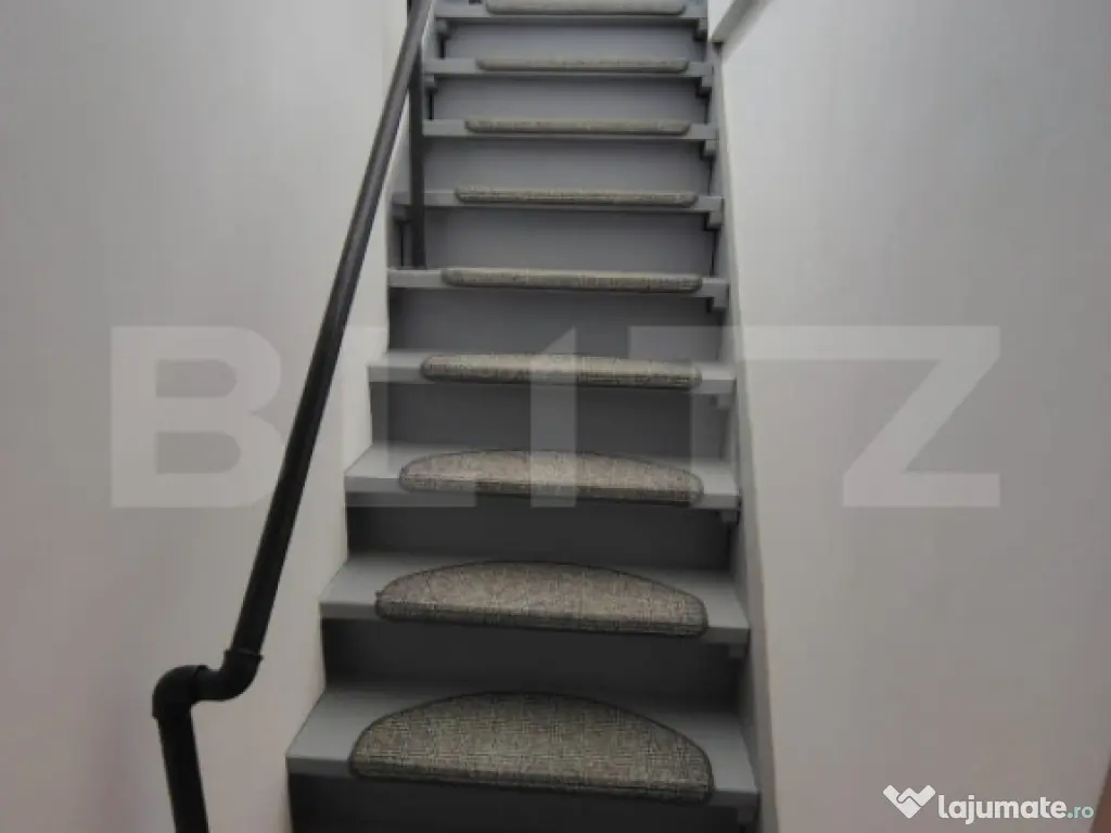 Cabană cochetă 4 camere, 130 mp utili, 180 mp teren, în S