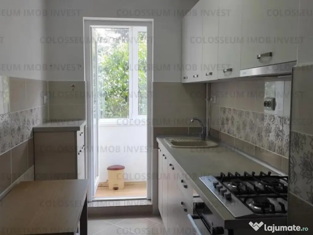 Apartament 3 camere, decomandat - zona Astra