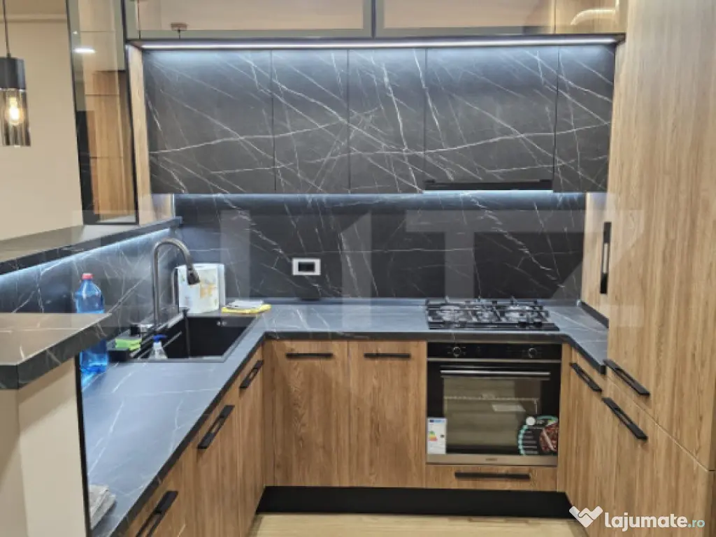 Apartament 3 camere decomandat,85mp,zona George Enescu