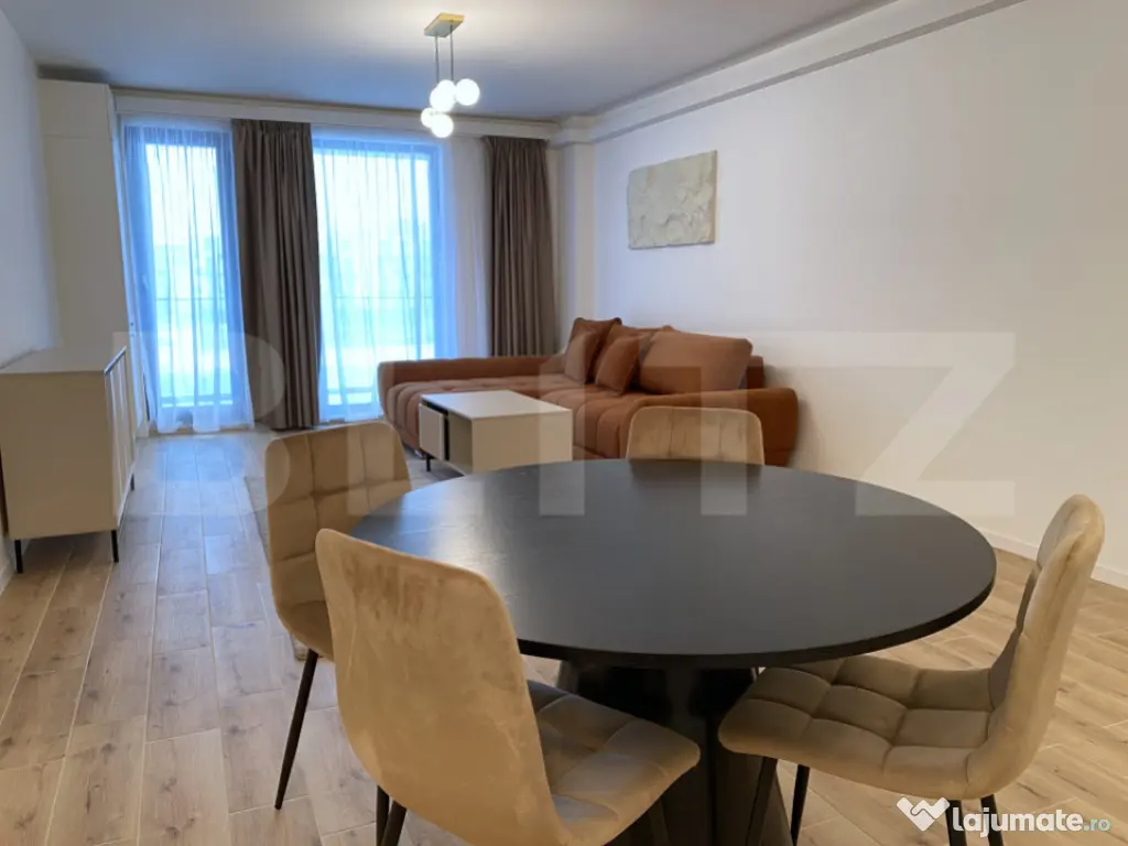 De inchiriat: Apartament 3 camere, 88 mp utili, terasă, pan