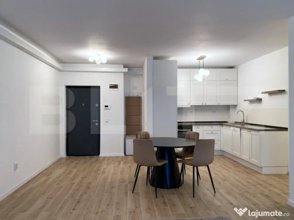 De inchiriat: Apartament 3 camere, 88 mp utili, terasă, pan