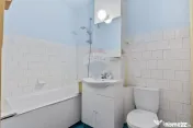 Apartament cu 3 camere NOU RENOVAT, PRIMA ÎNCHIRIER - zo... 