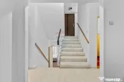 Apartament cu 3 camere NOU RENOVAT, PRIMA ÎNCHIRIER - zo... 
