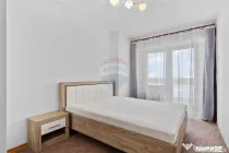 Apartament cu 3 camere NOU RENOVAT, PRIMA ÎNCHIRIER - zo...