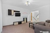 Apartament cu 3 camere NOU RENOVAT, PRIMA ÎNCHIRIER - zo... 