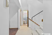 Apartament cu 3 camere NOU RENOVAT, PRIMA ÎNCHIRIER - zo... 