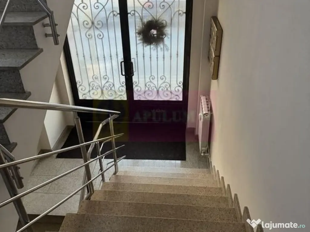 Apartament exclusivist cu parcare vedere Lac Flotreasca