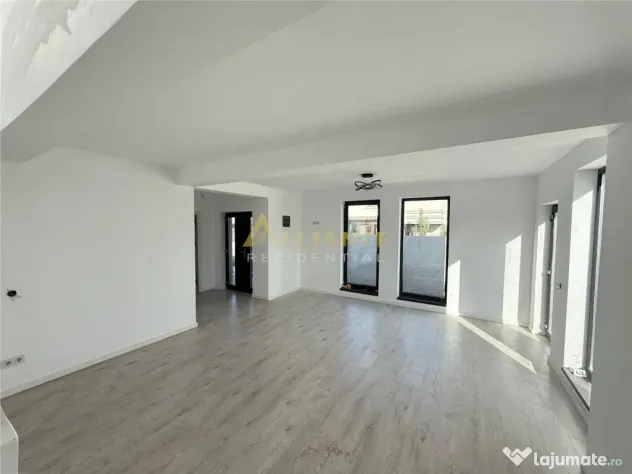 Vila individuala | 4 camere | 2 bai | Teren 320mp