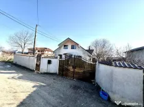 Casă / Vilă cu 4 camere de vânzare