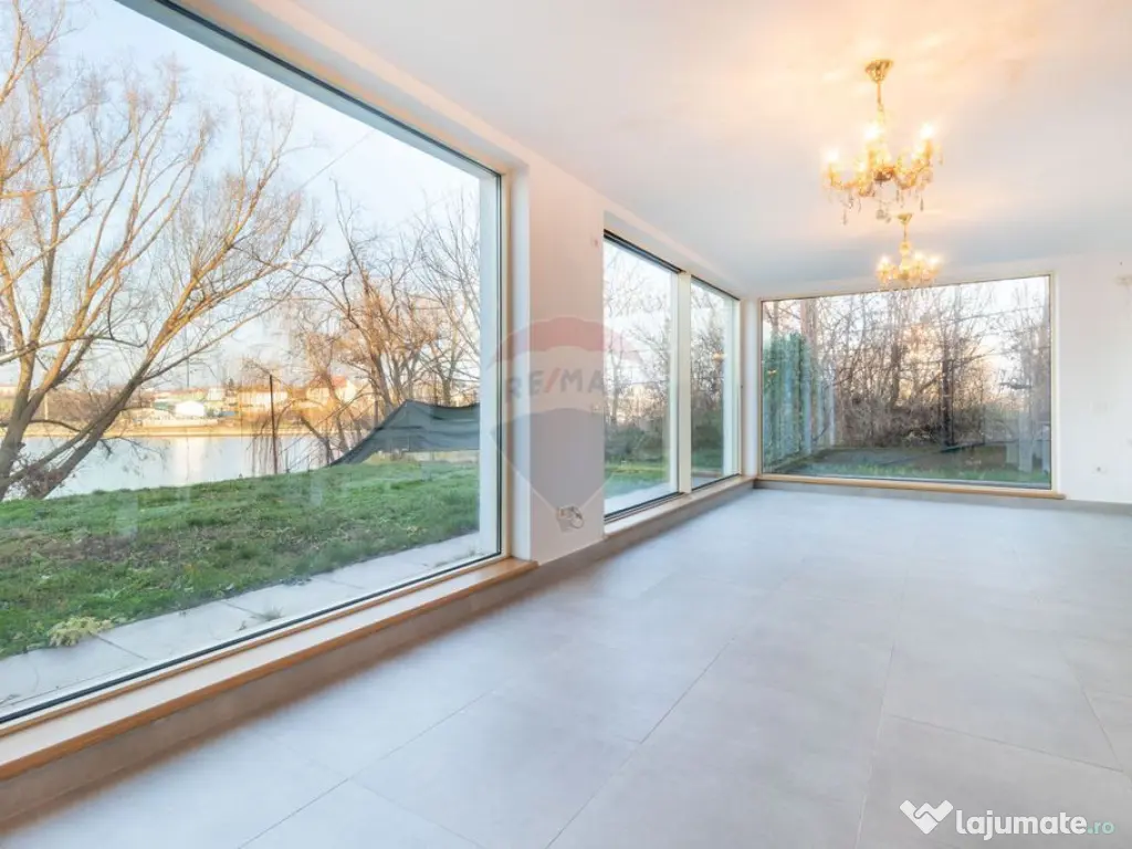 Vanzare Vila 5 camere cu terase mari si priveliste direct...