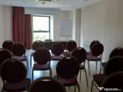 Hotel 4 stele 78 camere Piata Unirii 