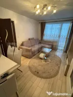 Apartament 2 camere, strada Plopilor