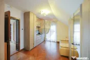 Casă 5 camere cu garaj, 230 mp utili, teren 503 mp, Nuf?...