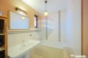 Casă 5 camere cu garaj, 230 mp utili, teren 503 mp, Nuf?...