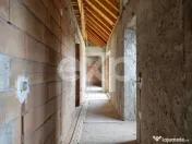 Vilă 505 mp pe teren de 1.000 mp – Predeal 