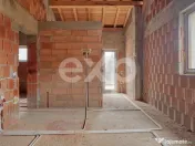 Vilă 505 mp pe teren de 1.000 mp – Predeal 