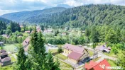 Vilă D+P+M cu teren de 1.000 mp în Predeal – 505 mp 