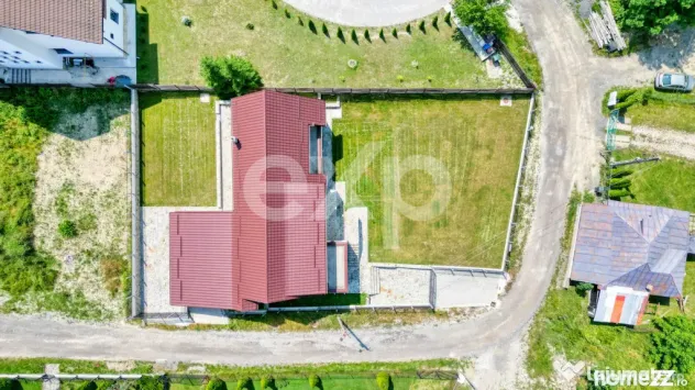 Vilă D+P+M cu teren de 1.000 mp în Predeal – 505 mp