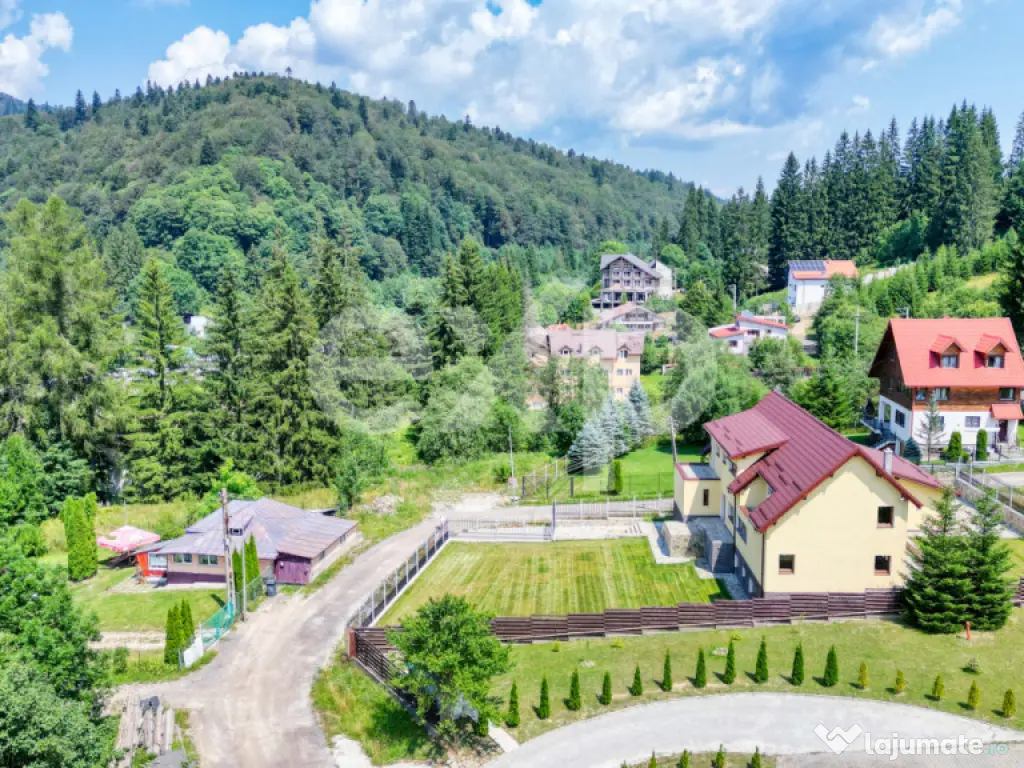 Vilă 505 mp pe teren de 1.000 mp – Predeal