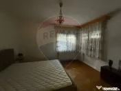 Casă / Vilă cu 6 camere de vânzare 