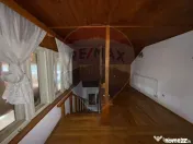 Casă / Vilă cu 6 camere de vânzare 