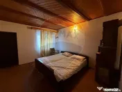 Casă / Vilă cu 6 camere de vânzare 