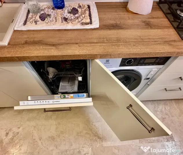 Oportunitate imobiliara! Apartament 2 camere, situat in zona