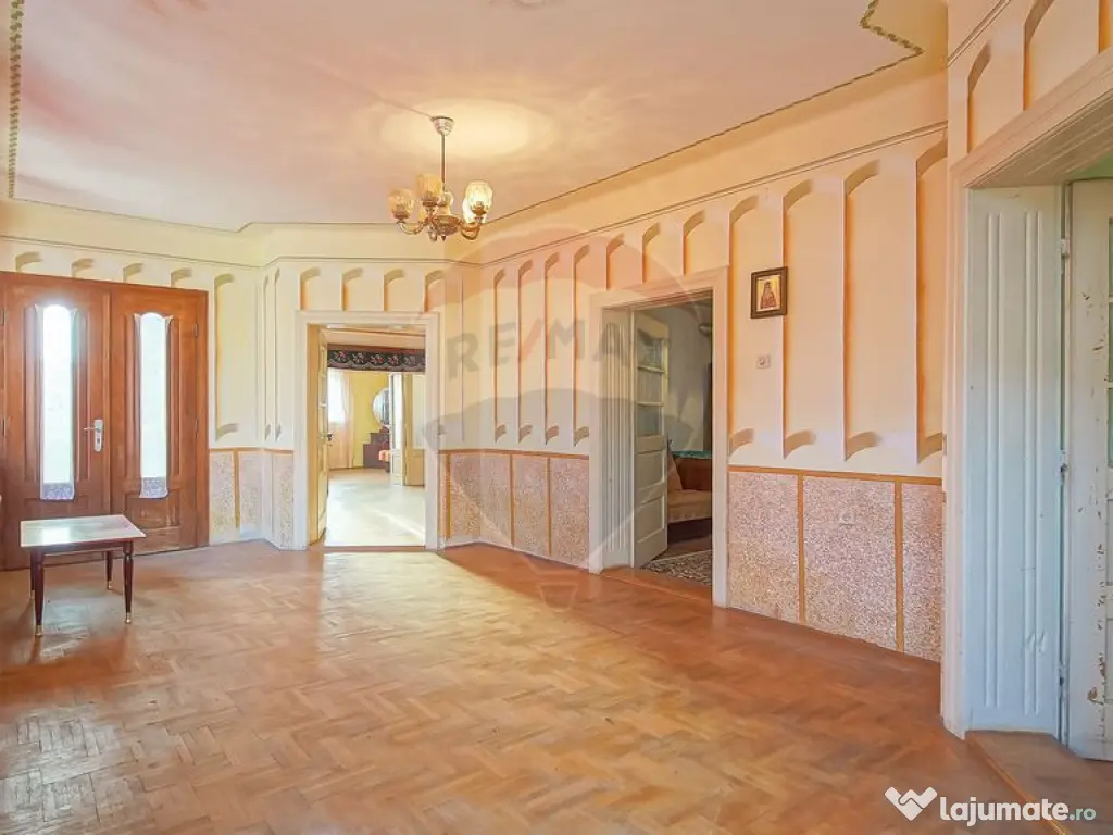 Comision 0%! 2 case Cincu, teren 2134mp, sura & curte libera