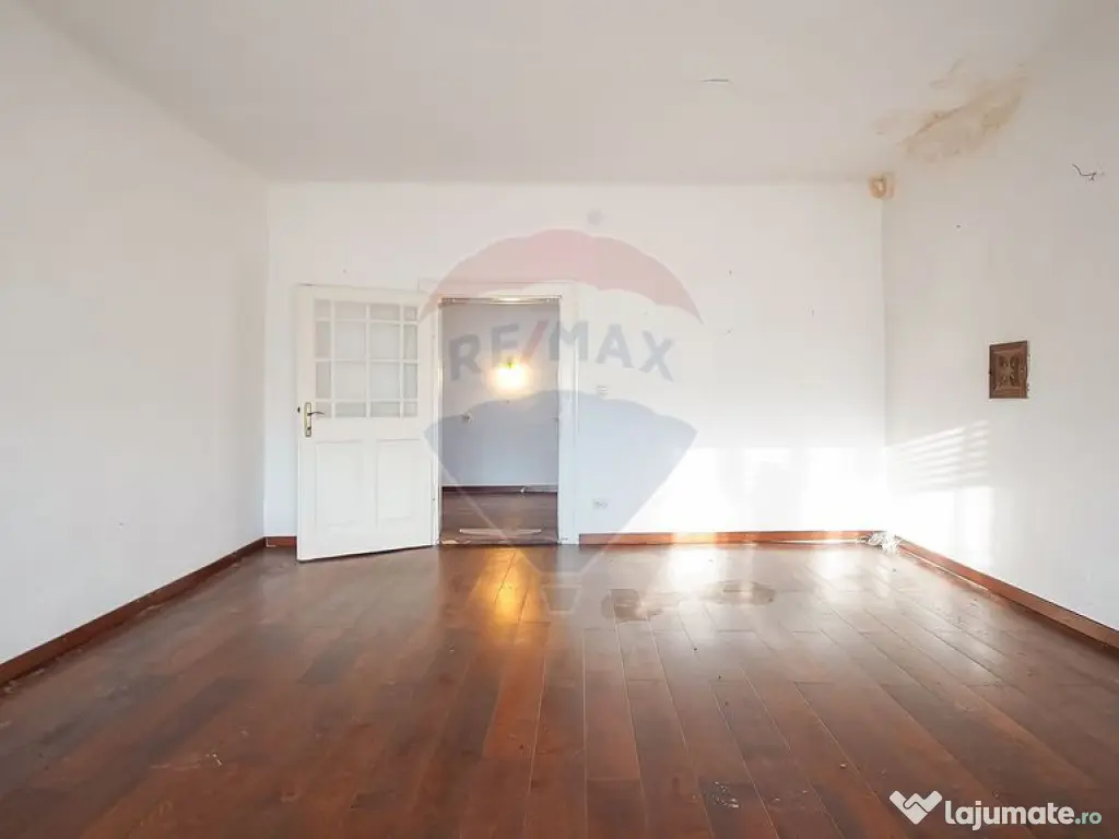 Comision 0%! 2 case Cincu, teren 2134mp, sura & curte libera