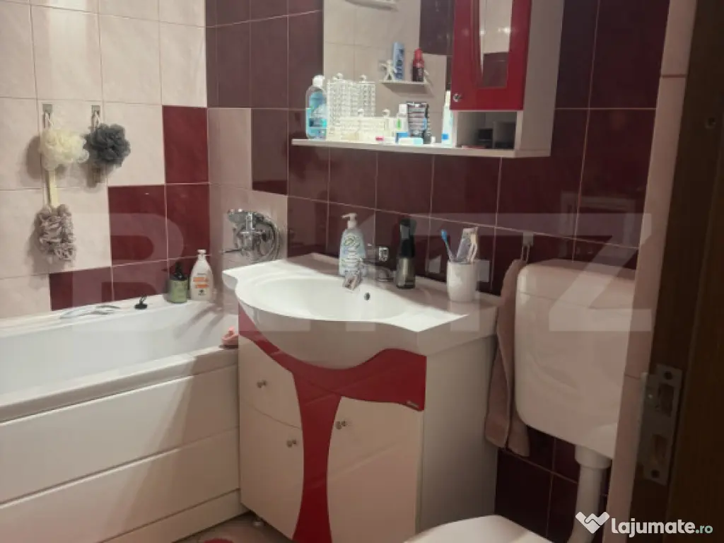 Mansardă de vânzare – complet utilată, intabulată