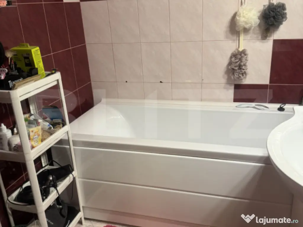 Mansardă de vânzare – complet utilată, intabulată