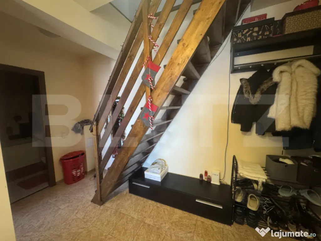 Mansardă de vânzare – complet utilată, intabulată