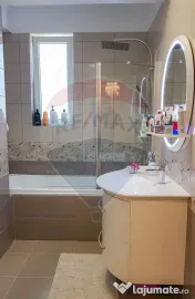Apartament cu 2 camere de închiriat în zona Burdujeni 