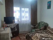 Apartament 3 camere, ultra central, Bals