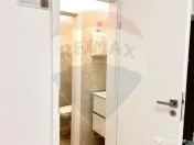 DE INCHIRIAT Spațiu comercial 100mp în zona P-ta Victoriei 