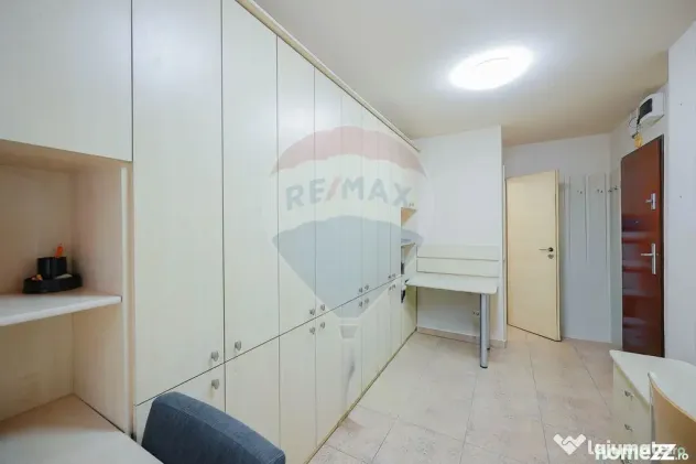 De vânzare garsonieră 13 mp, parter - zona Rogerius