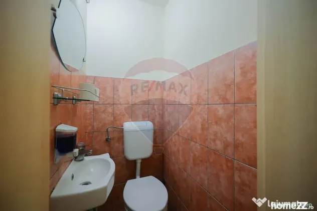 De vânzare garsonieră 13 mp, parter - zona Rogerius