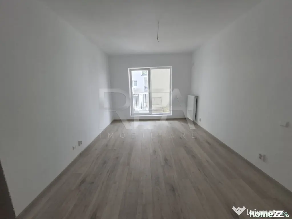 3 camere Titan decomandat, centrală, an 2022, 100 mp