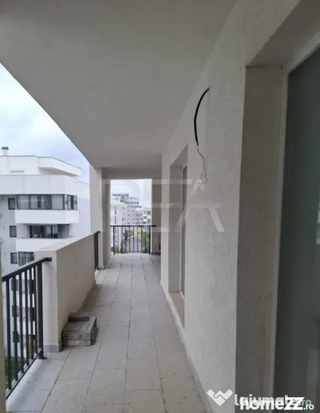 3 camere Titan decomandat, centrală, an 2022, 100 mp