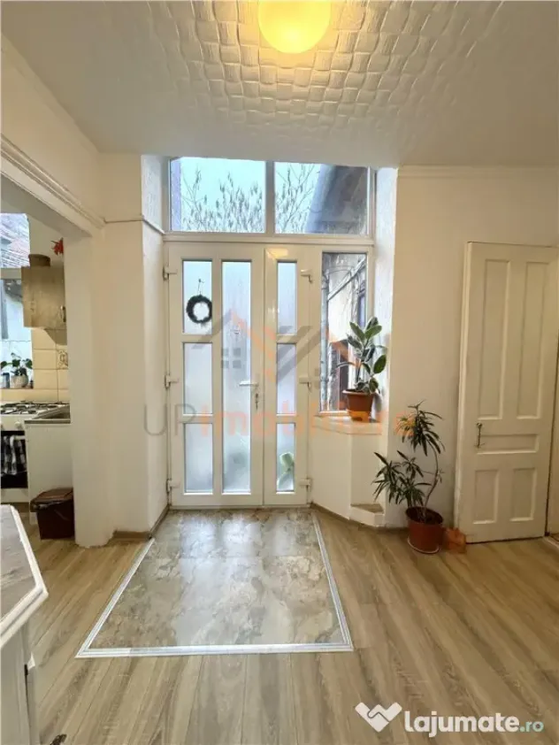APARTAMENT CU 2 CAMERE | DE VANZARE | ULTRACENTRAL | ORADEA