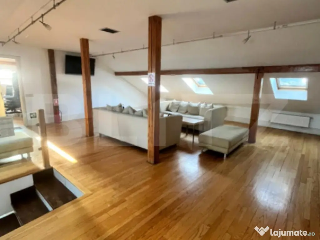 Oportunitate investiție BISTRIȚA: Bistro, casă și birour