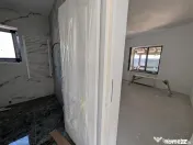 Casa Lilieci 3 dormitoare 2 băi, terasa + beci, canalizare
