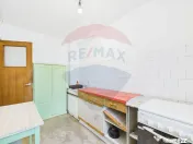 Apartament cu 3 camere în zona – 1 Mai / Domenii 