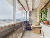 Apartament cu 3 camere în zona – 1 Mai / Domenii 