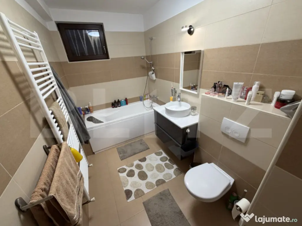 Casă de vânzare, 202 mp, zona Cetate - Lidl 1