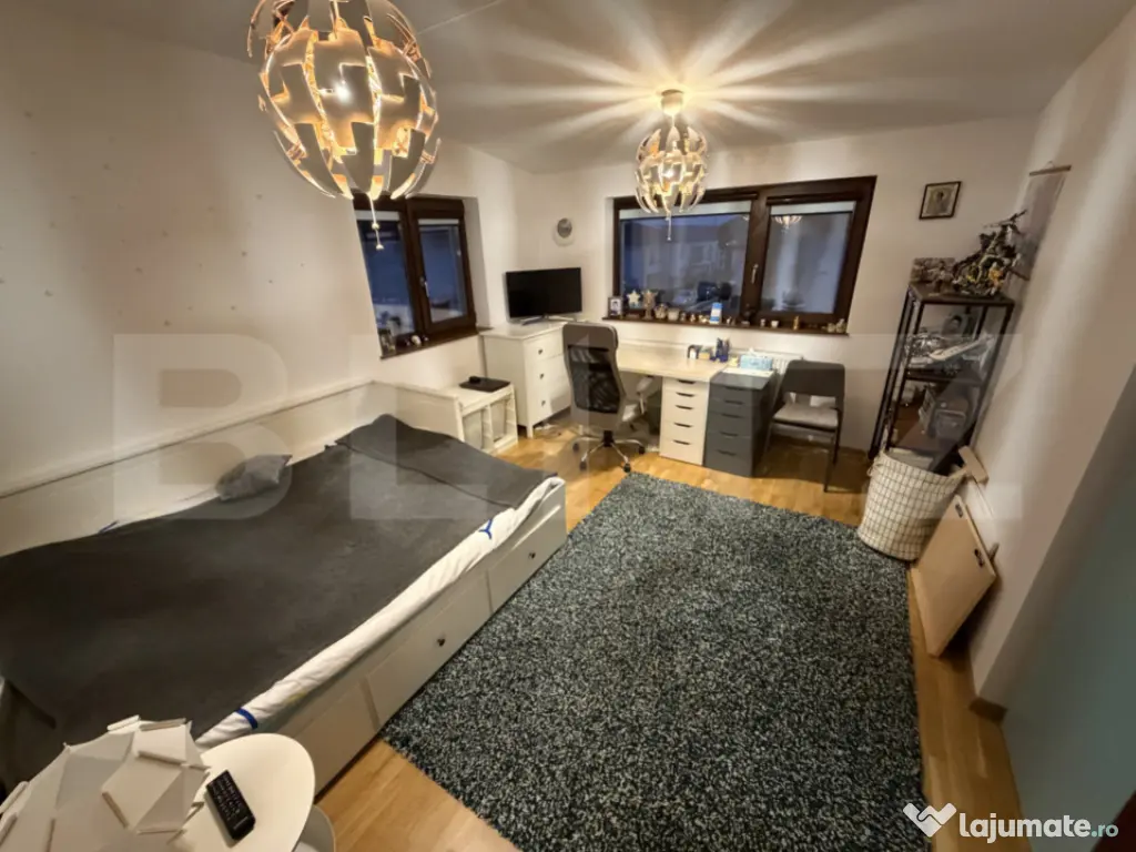 Casă de vânzare, 202 mp, zona Cetate - Lidl 1