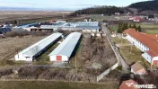 Teren intravilan 1.729 mp + hală parțial demolată | Te...