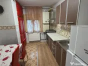 Apartament 3 camere zona Micalaca 300 