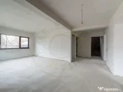 Casa sptioasa cu potential real in Maracineni la 5 pasi de P 