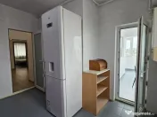 APARTAMENT SPATIOS , 4 CAMERE , DECOMANDAT, ZONA DACIA 